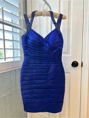 Adrianna Papell STUNNING Royal Blue Ruched Mini Dress with Beaded Straps